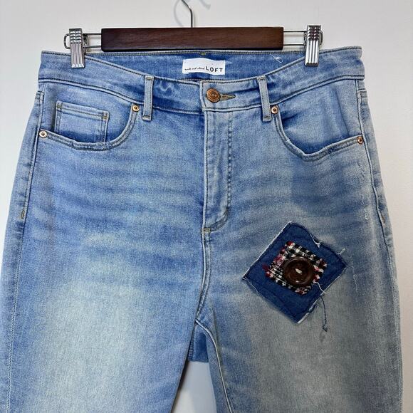 Ann Taylor LOFT Patchwork Button Distress Denim Jeans Size 12 Light Wash Stretch - Picture 12 of 12